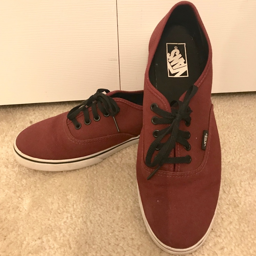 Vans Authentic Lo Pro Maroon